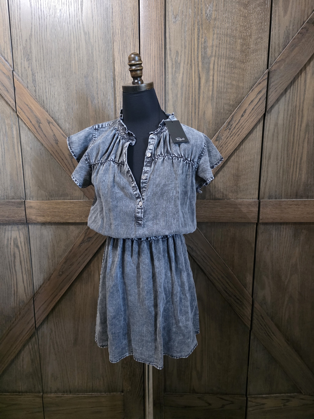 NWT Rails Denim Dress - Picture 1 of 4